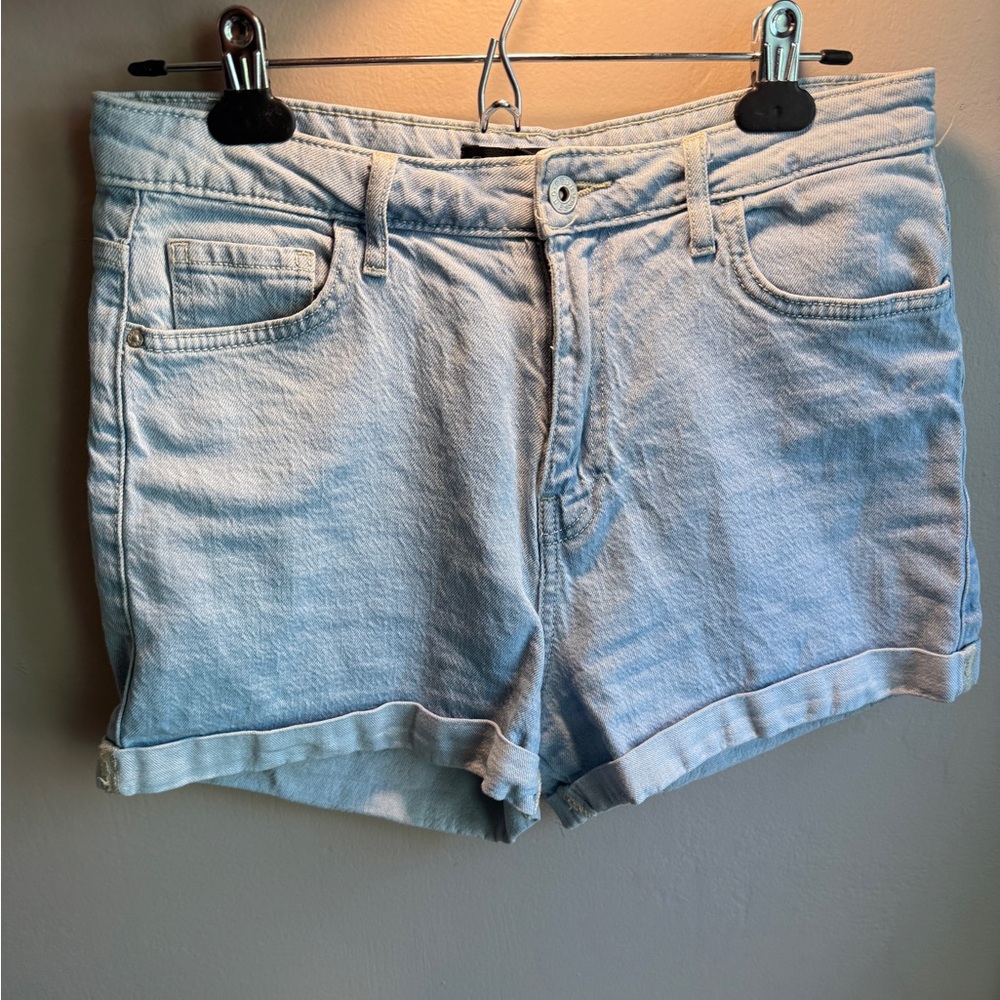 Guess Light Wash Jean Shorts